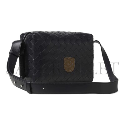 BOTTEGA VENETA INTRECCIATO CAMERA BAG 755774V2HL18803 (23*16*8cm)