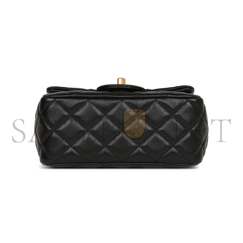 CHANEL PEARL CRUSH MINI SQUARE FLAP BAG 1400125 (17*14*8cm)