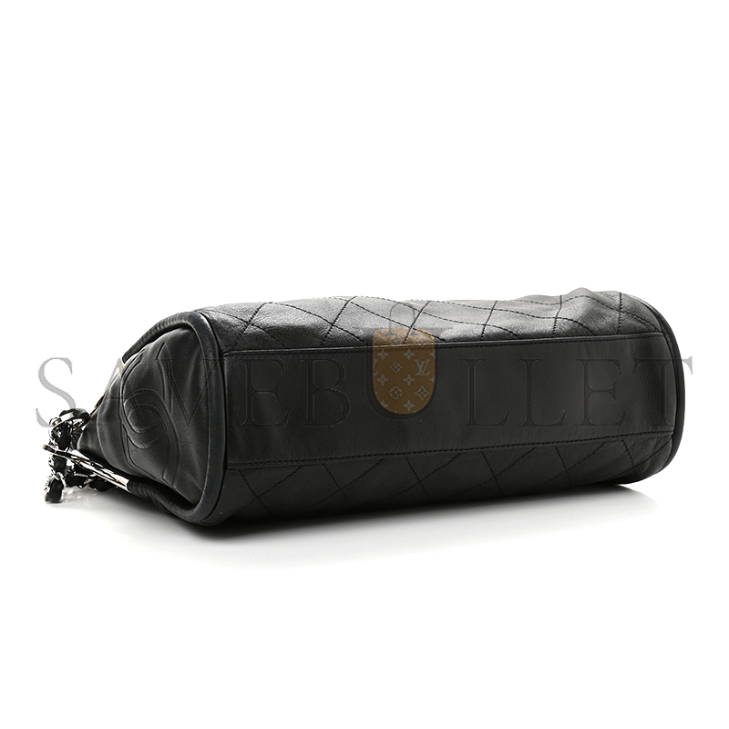 CHANEL MEDIUM ULTIMATE SOFT TOTE 959279 (32*26*13cm)