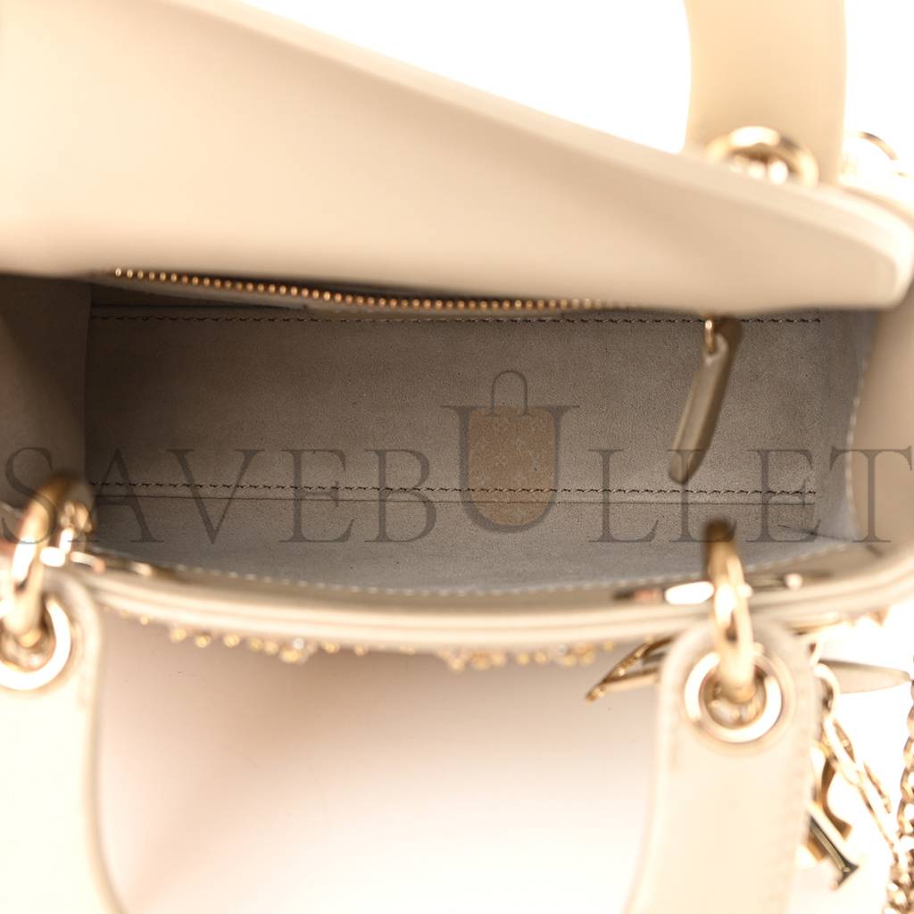 DIOR METALLIC LAMBSKIN CRYSTAL CANNAGE MINI LADY DIOR PLATINUM (17*15*7.6cm) DIOR METALLIC LAMBSKIN CRYSTAL CANNAGE MINI LADY DIOR PLATINUM (17*15*7.6cm)